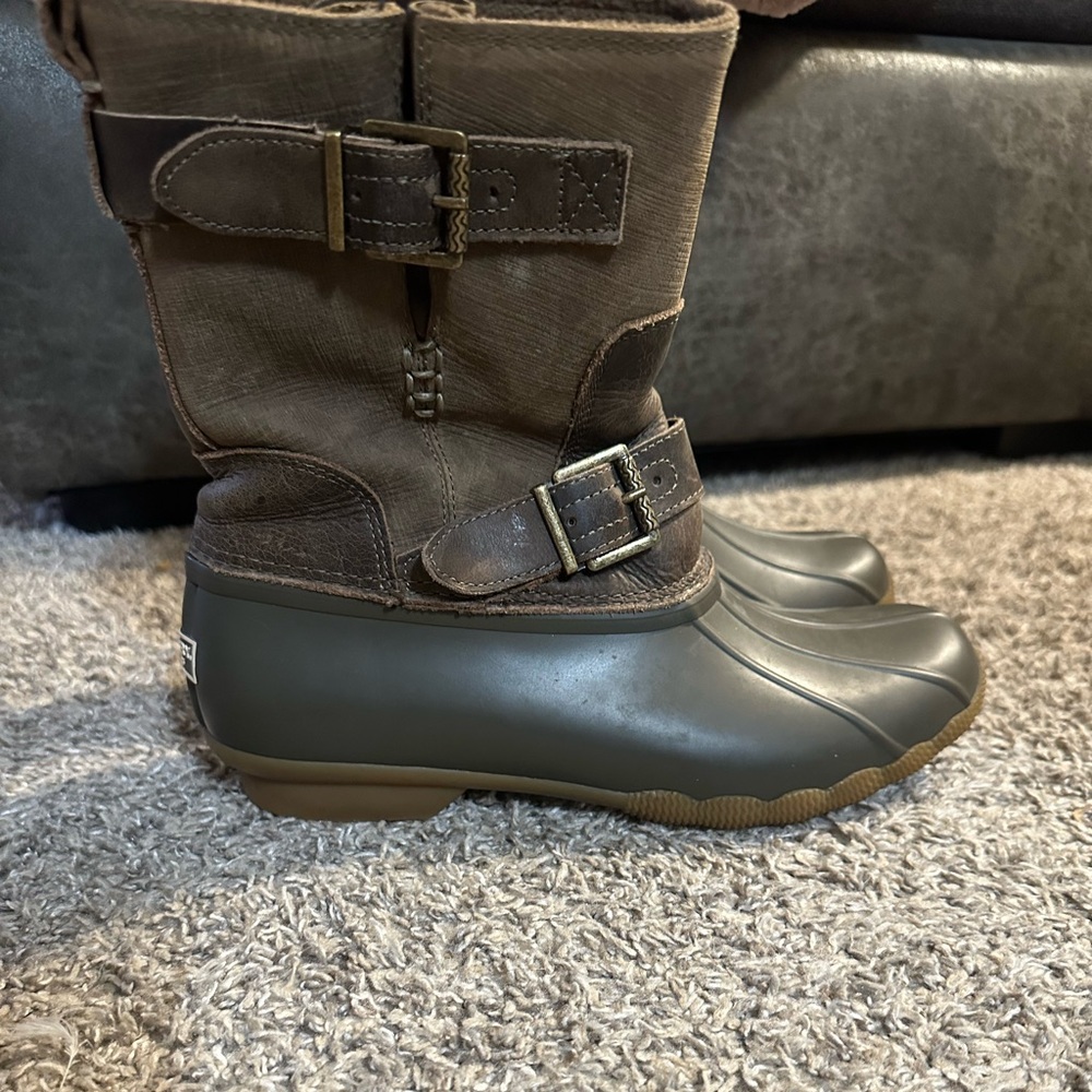 Sperry multiseason boots